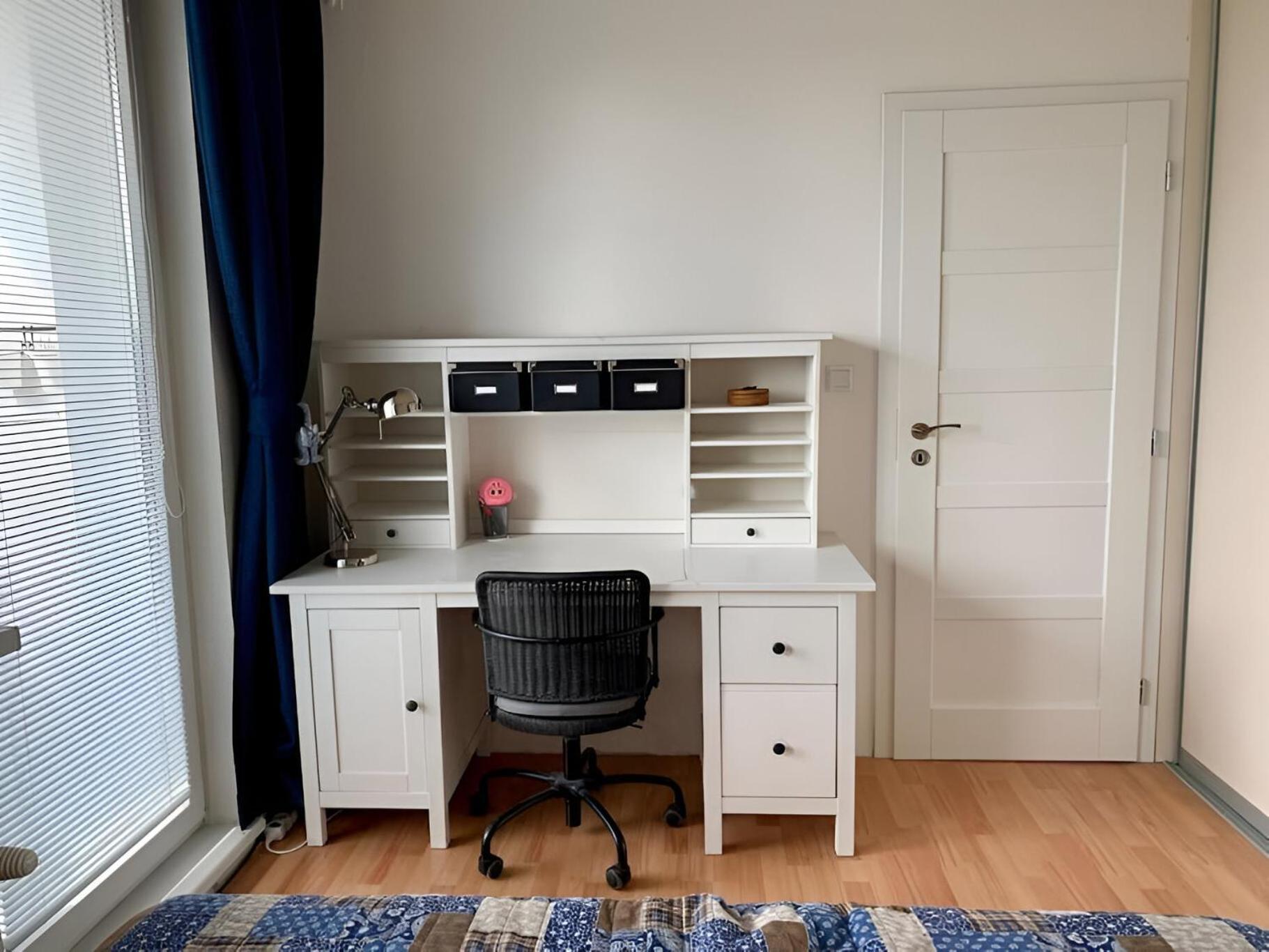 Park View Center Location With Balcony Apartment Pressburg